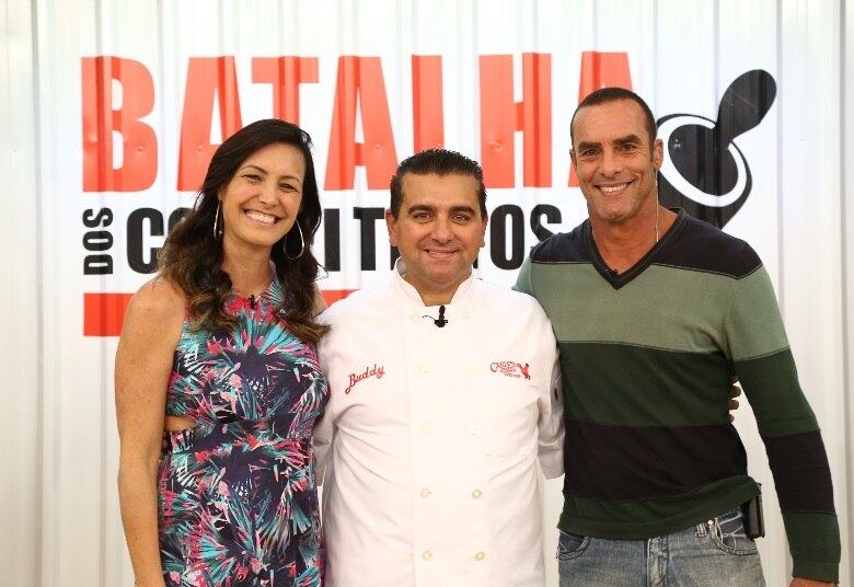 Quem será o próximo a deixar o reality
show? Descubra no episódio de Batalha dos Confeiteiros desta quarta-feira (13), a partir das 22h45, na tela da Record TV