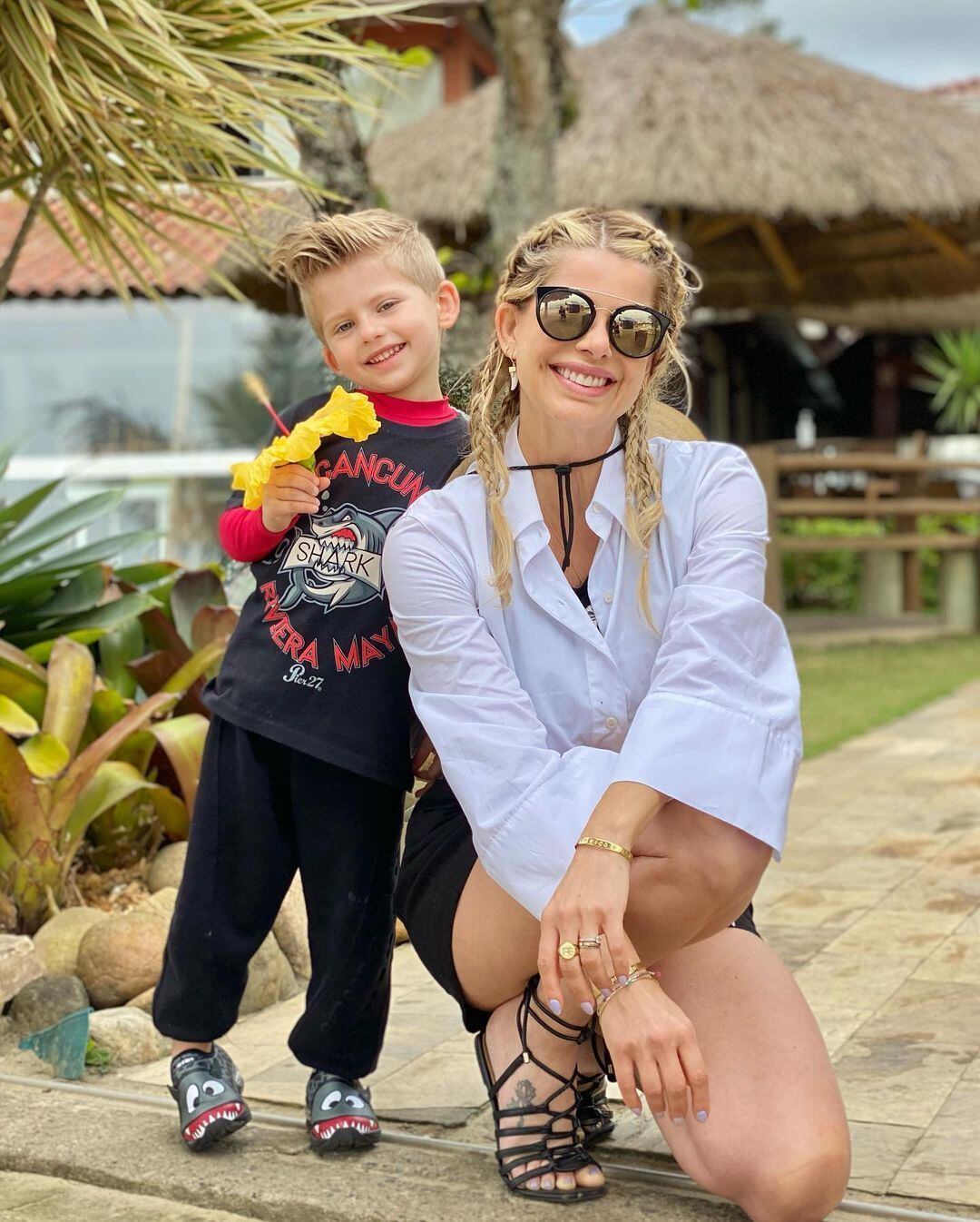 Enrico Bacchi coleciona momentos de muito charme, fofura e sorrisos ao lado da mãe, Karina Bacchi. Apesar de ter só 4 anos de vida, o perfil do menino no Instagram, gerenciado por Karina, já acumula 3,5 milhões de seguidores