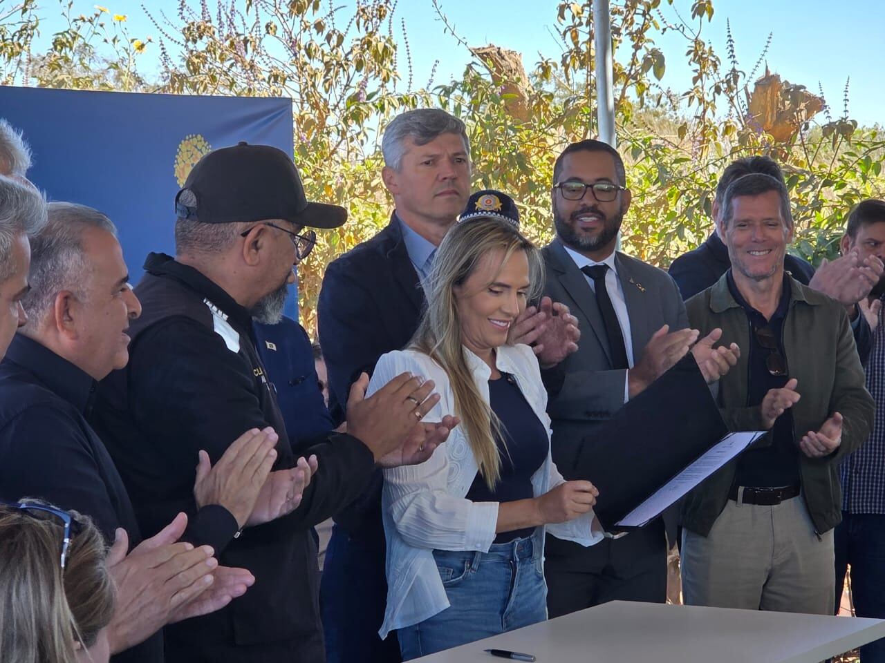 Celina afirma que a obra traz dignidade para os alunos