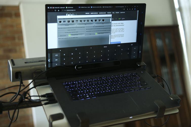 O aplicativo prático e intuitivo ajuda pessoas com a doença degenerativa a se comunicarem