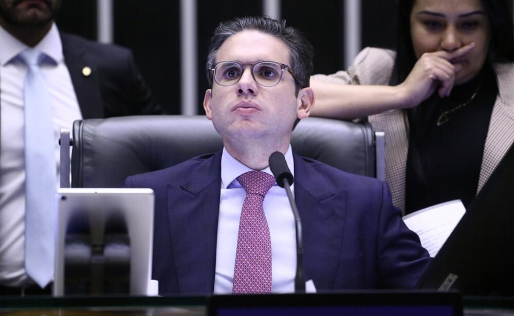 Na Câmara dos Deputados, estão previstos quase 40 itens para deliberação