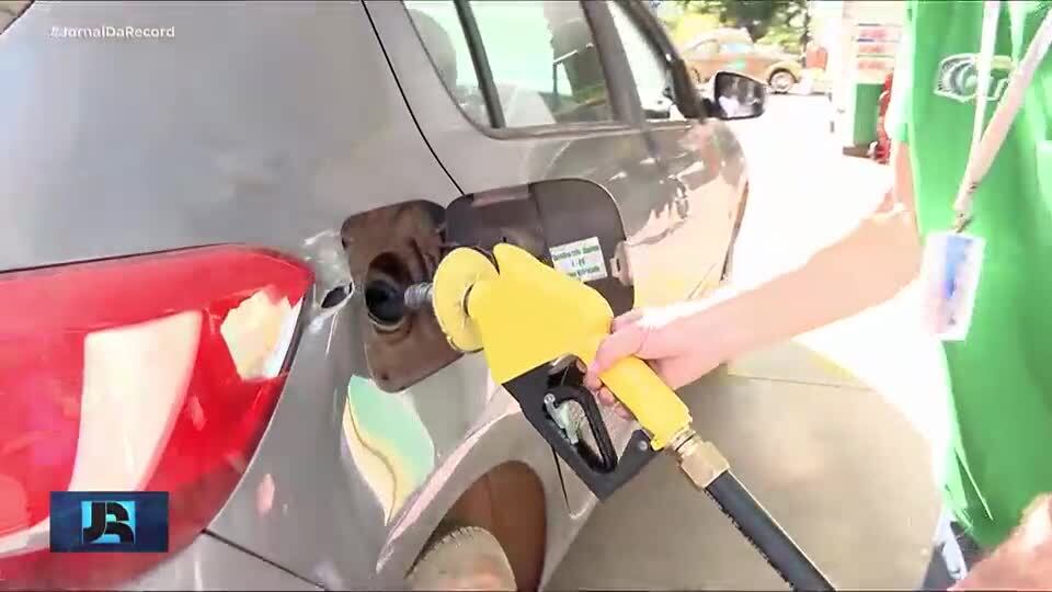 Governo aprova aumento do percentual do etanol na gasolina