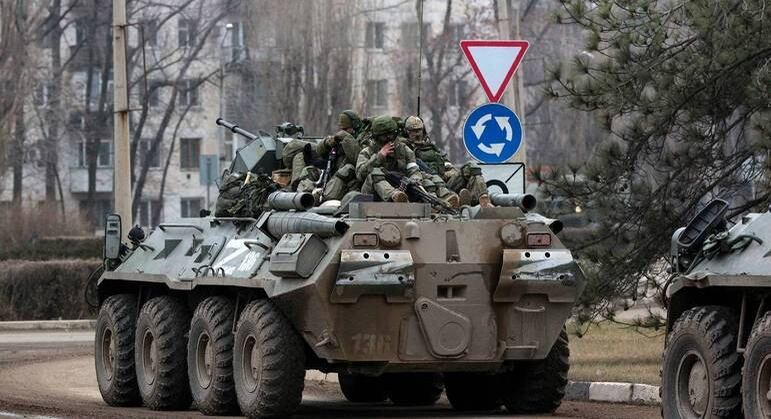 presidente ucraniano também pediu às Forças Armadas de seu país que se "mantenham firmes"