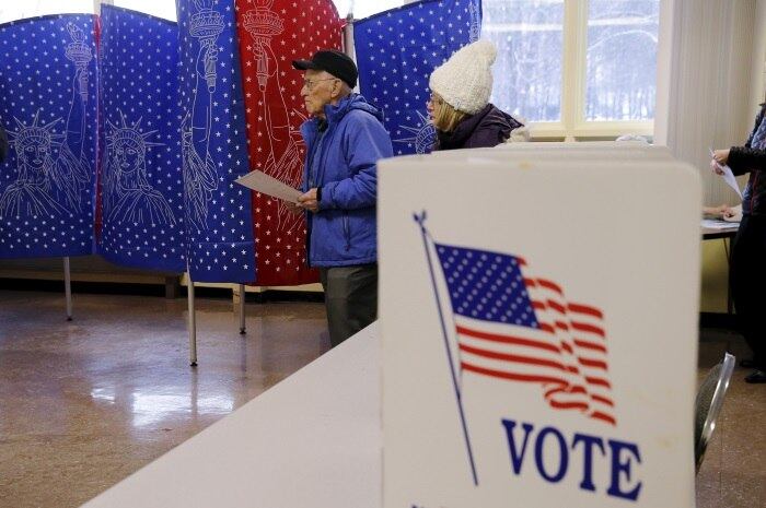 Apesar de seu discurso peculiar, que incomoda até membros de seu partido, Trump representa um personagem de seu tempo, moldado para o seu eleitorado de direita. Isso não é novidade na história americana