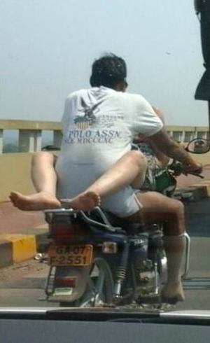 Casal faz sexo e publica foto no Face