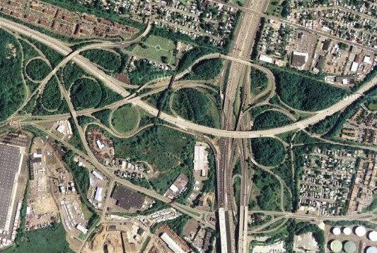 Parece uma pista de Fórmula 1 — só faltou chamar os pilotos profissionais

Quer saber tudo sobre Carros? Acesse r7.com/carros!