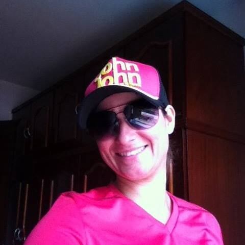 Carrasco disse ainda que das cinco mulheres cujos corpos foram encontrados na casa do pintor, duas são morenas – uma delas é Renata (foto), e outra negra — que seria a “Baianinha”