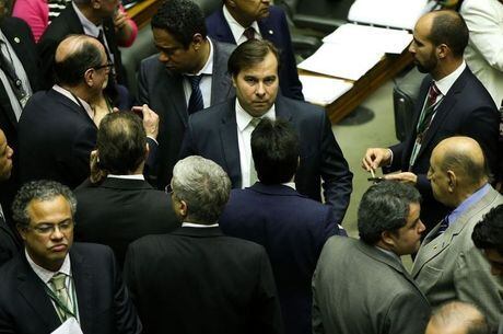 Maia disse que sociedade deve voltar a ser ouvida