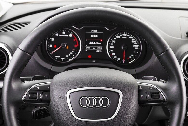 Novo Audi A3 Sedan 1.4 TFSI flex nacional