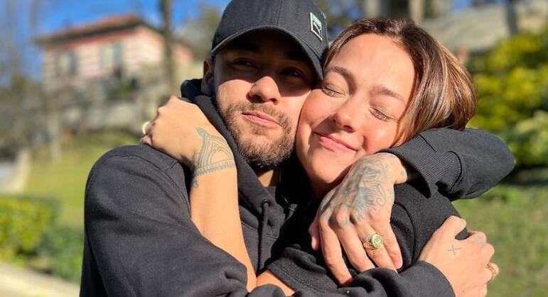 Neymar e Carol Dantas