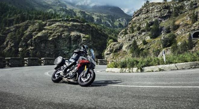 No Brasil apesar do GT integrado ao nome, as malas não vem de série