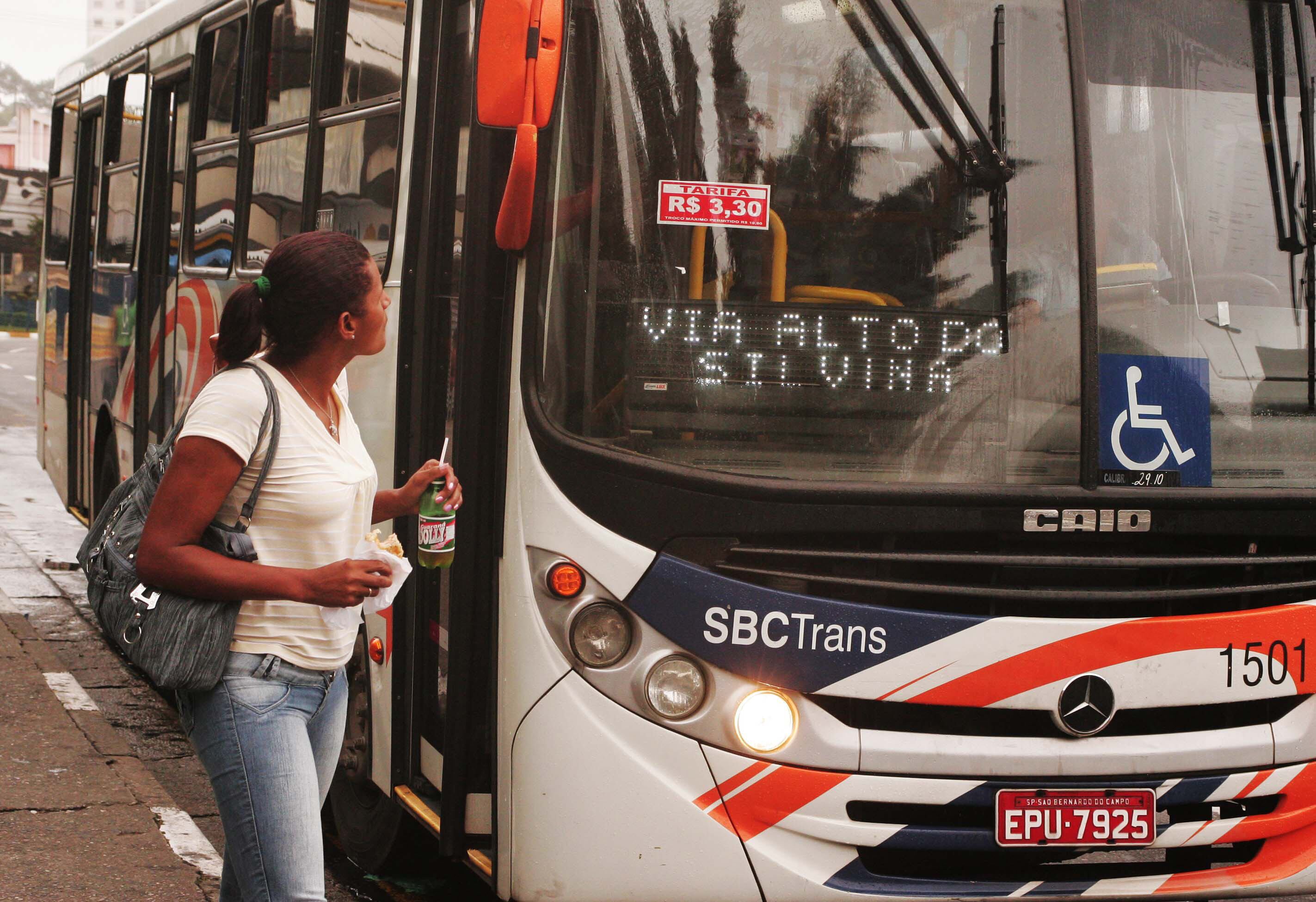 Várias cidades da Grande SP vão reduzir passagens