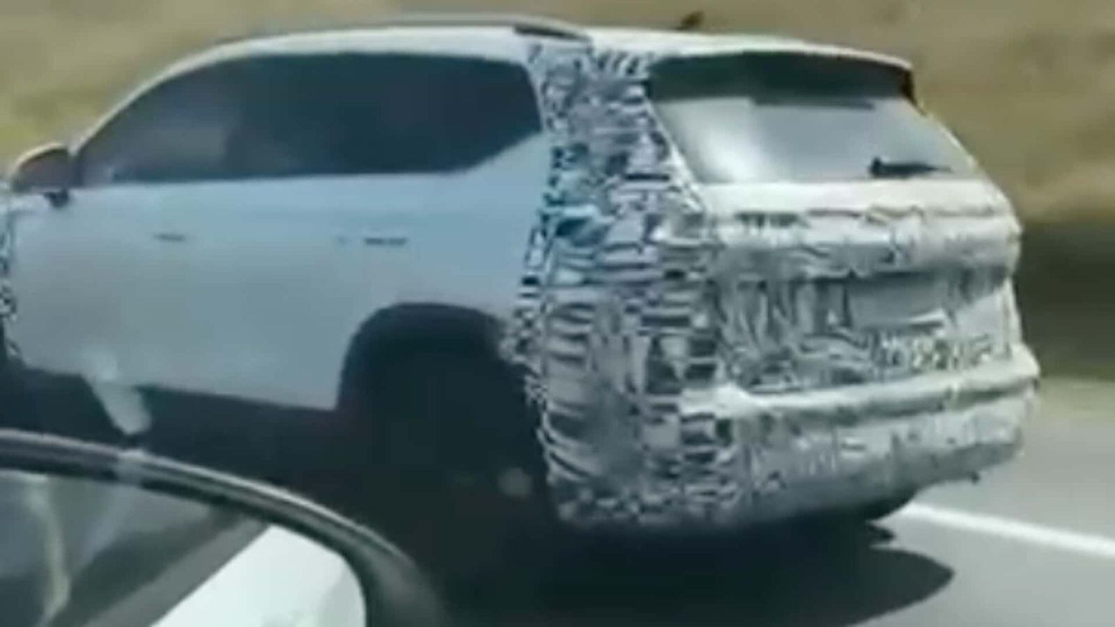 Imagens: Instagram Placa Verde e Lucas Torres/Reprodução