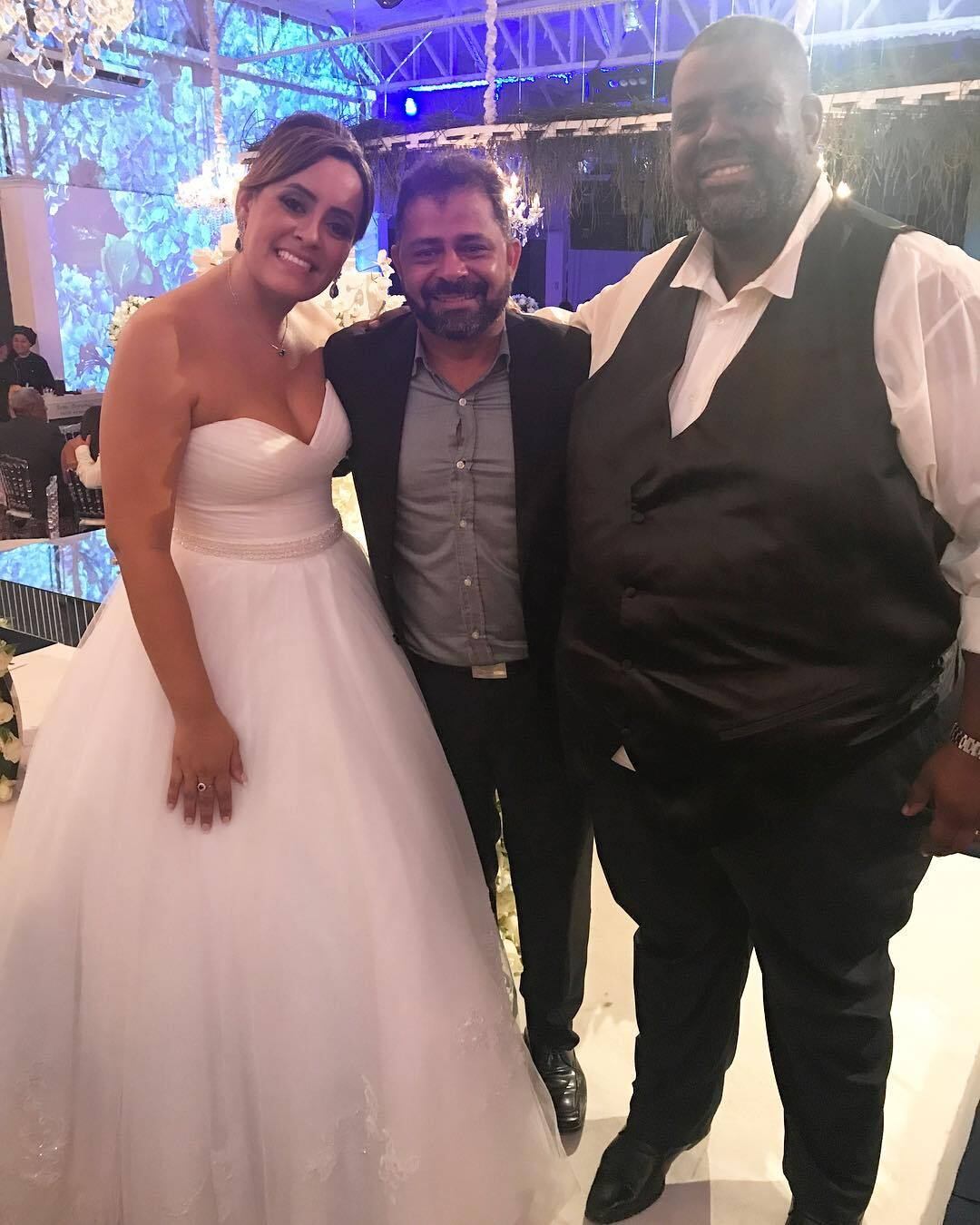 Em novembro do ano passado, o pagodeiro Péricles pediu a namorada em casamento 
