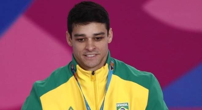 Chico Barreto foi medalha de ouro no cavalo com alças