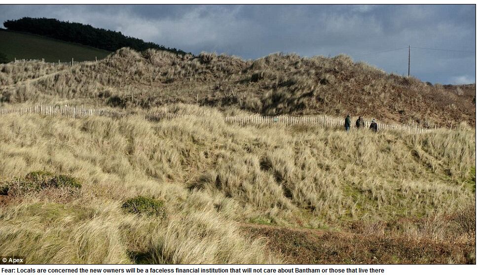 

Porém os compradores
terão que aguardar, pois a compra da Vila não deve ser fechada até
maio de 2014, segundo a agência Strutt and Parker que conduz os negócios
