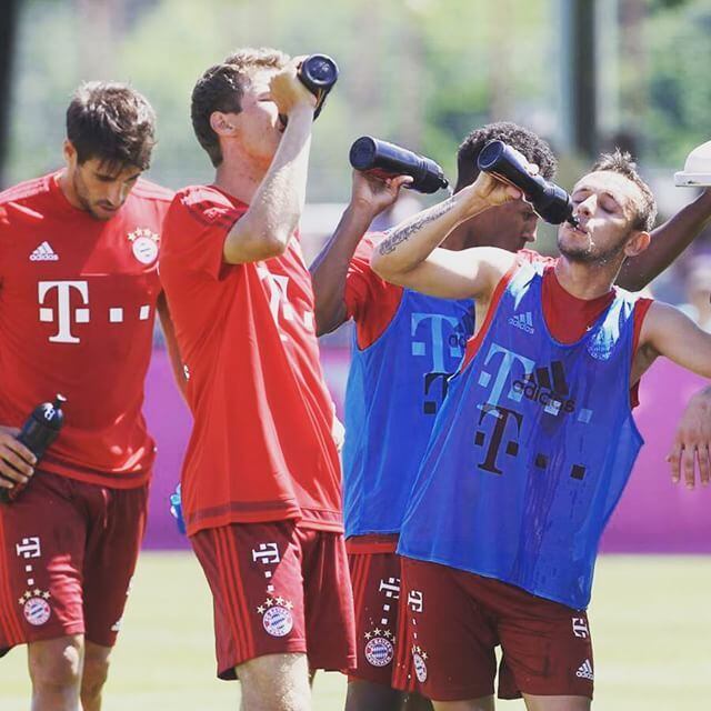 Depois de curtirem ótimas férias, os grandes jogadores da Europa estão se reapresentando a seus clubes para o início dos treinamentos. Agora, você confere as melhores imagens da pré-temporada dos maiores times do mundo. Confira


Veja também: Conheça o R7 Play e assista a todos os programas da Record
na íntegra!
