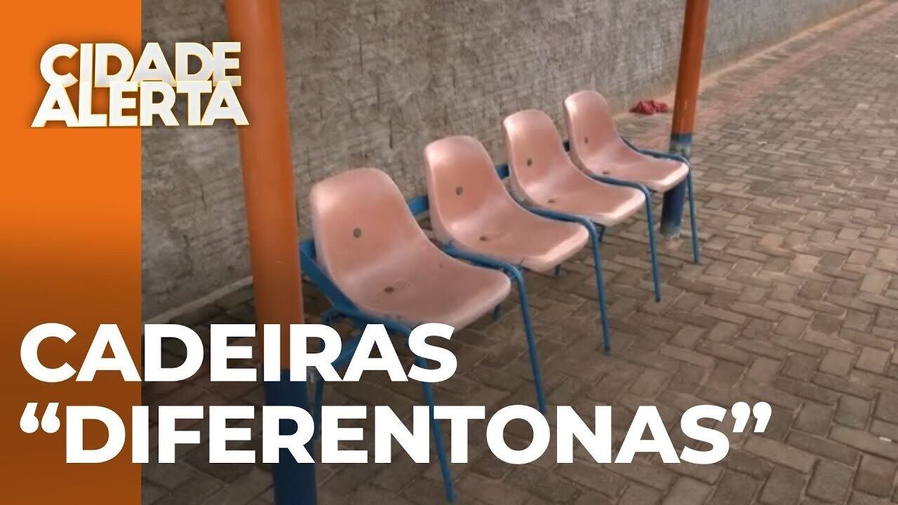 Cadeiras “diferentonas” instaladas em ponto de ônibus chamam atenção na zona Leste