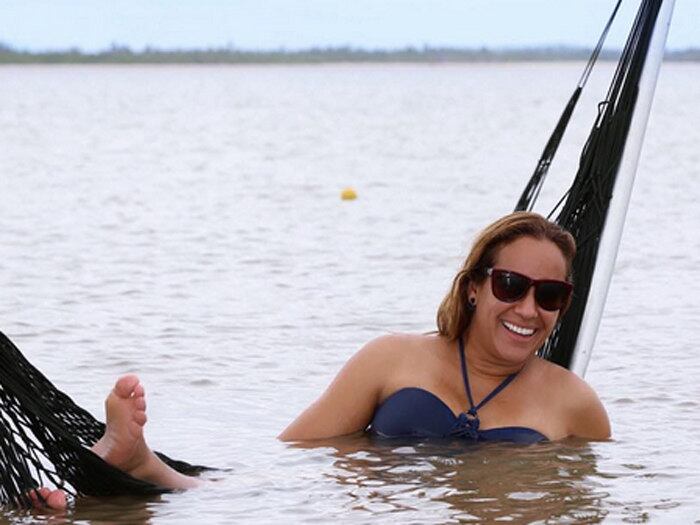 — Retruquei da melhor forma possível, com toda a classe que eu
poderia. Primeiro, falei que ela tinha escrito errado e que ela respeitasse a
gramática, respeitasse Sergipe e respeitasse a minha gramática, porque o Brasil
é muito diverso, é muito rico, então não existe um sotaque padrão

+ Mulher passa de 70 kg para 130 kg e garante: “Hoje eu consigo me amar”

+ Acesse R7 Play e assista às íntegras do Hoje em Dia! Clique e experimente de graça!
