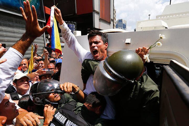 Leopoldo López chama Maduro de ditador