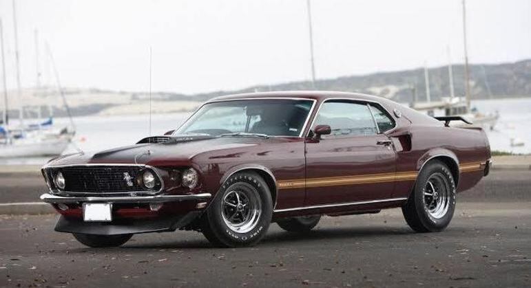 Há 51 anos estreava o primeiro “Mach 1” mesclando visual dos modelos mais caros em um pacote “custo benefício”