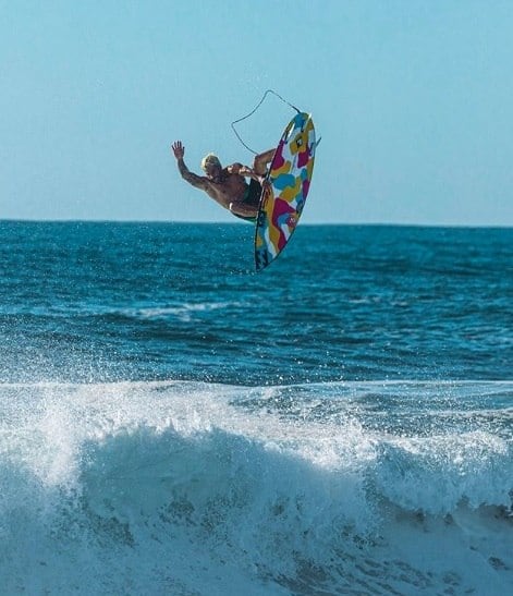 Italo, Italo Ferreira, surfe