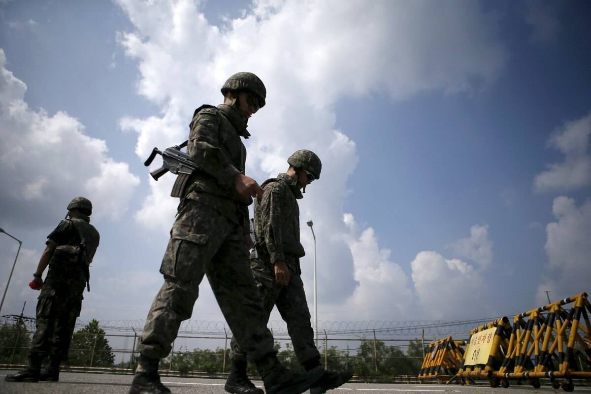 A chancelaria norte-coreana afirmou que "a situação à qual se chegou, à beira da guerra, é dificilmente controlável neste momento"

