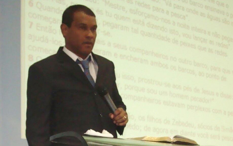 Em 2000, Muller se tornou pastor evangélico e abriu a própria igreja. Pregou em igrejas de Belo Horizonte e de São Paulo.