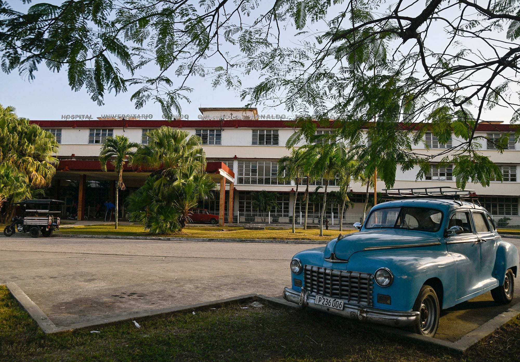 O Hospital Clínico-Cirúrgico Provincial "Arnaldo Milian Castro", onde as pessoas feridas no incidente com a lancha rápida estavam foram atendidas