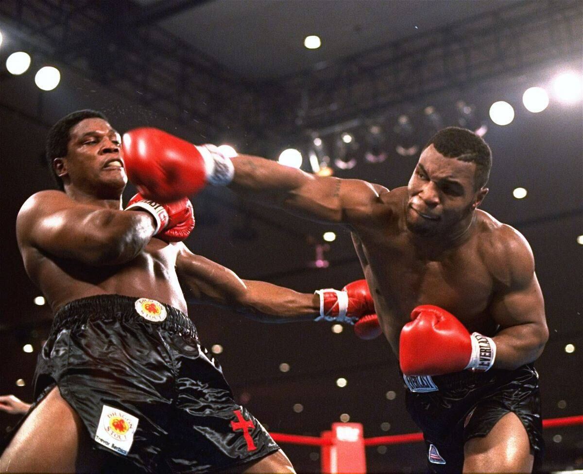 Em seus anos de glória no boxe, Mike Tyson faturou cerca de R$ 1 bilhão