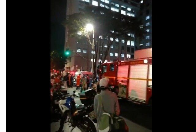 Incêndio aconteceu no 10º andar do hospital
