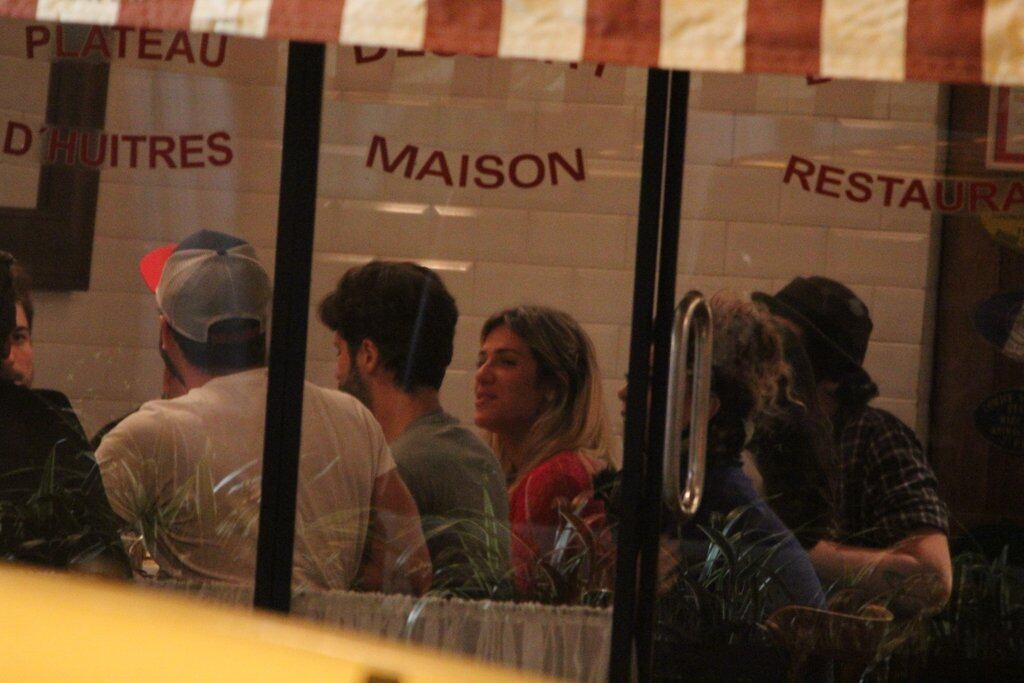 Bruno Gagliasso e Giovanna Ewbank estavam com a turma