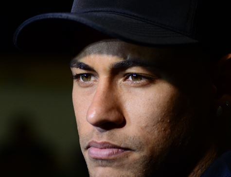 Sport menciona uma proposta de salário líquido de 24 milhões de euros por temporada