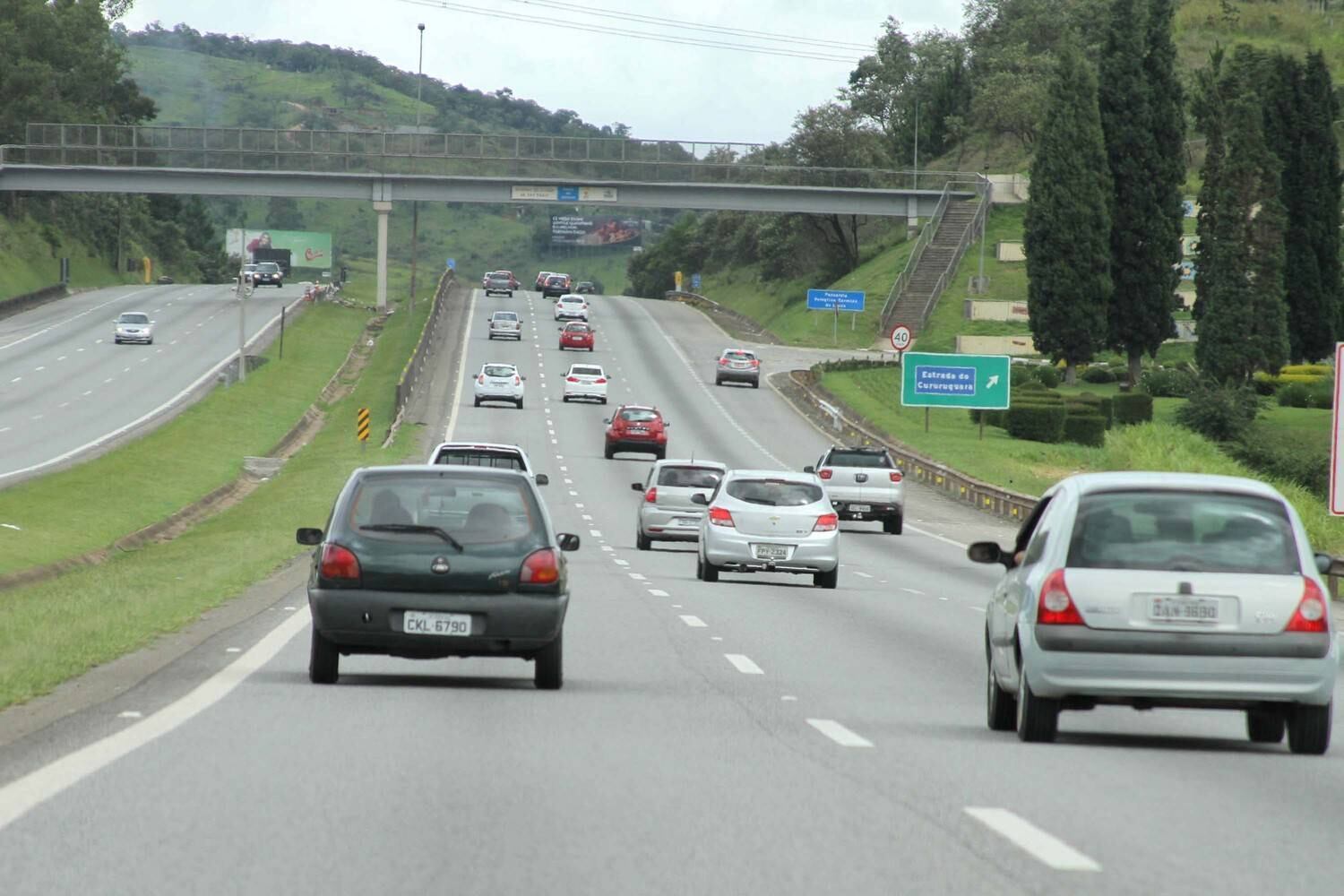 Acidente ocorreu na rodovia Castelo Branco, em Porto Feliz, interior de SP