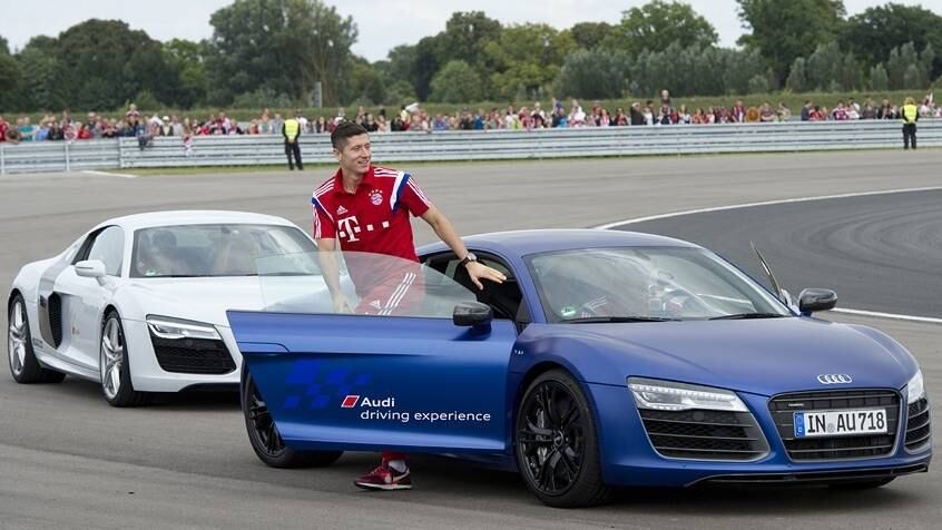 Lewandowski, novo reforço do Bayern, também esteve no evento