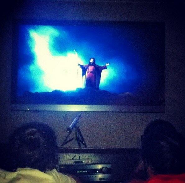 Durante a exibição do capítulo, #MarVermelho virou a hashtag mais comentada no Twitter mundial