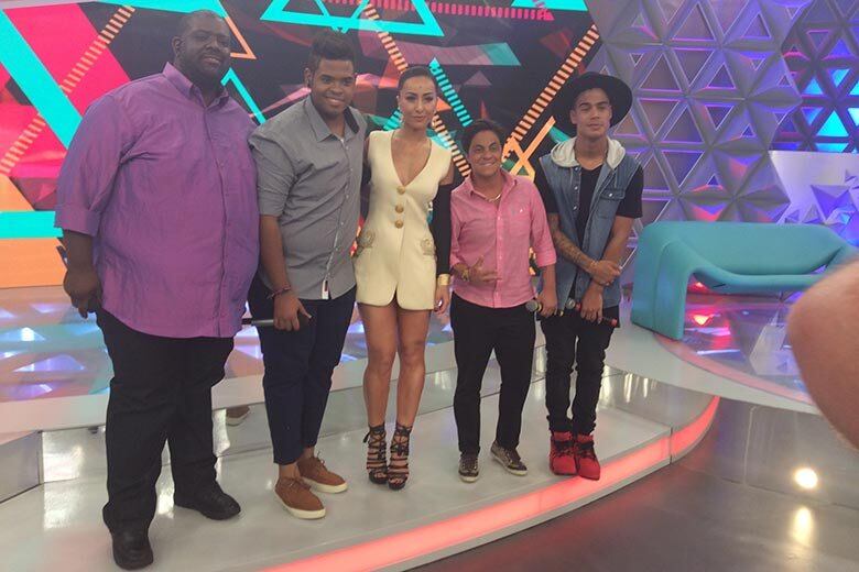 A Japa também apresentou mais uma edição do Brincando na Lua
+ Vídeo: Mika mostra talento para a música e canta Me Sinto Tão Bem
+ Quer saber tudo sobre o Programa da Sabrina? Siga o perfil no Twitter
+ A atração da japa mais famosa do Brasil também está no Facebook. Curta!