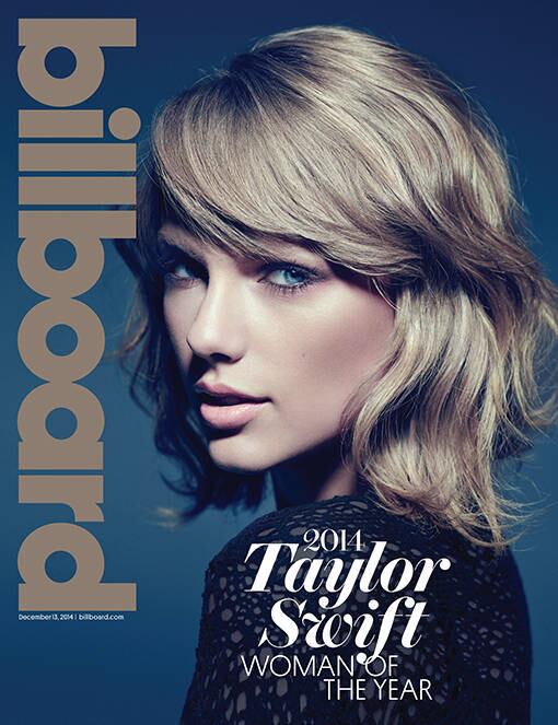 Mulher do Ano (mais uma vez)
A revista Billboard elege todos os anos quem é a artista feminina que mais se destacou e a vencedora de 2014 foi Taylor. E ela já tinha sido eleita Mulher do Ano em 2011! Nomes como Beyoncé, Katy Perry e P!nk já venceram, pra você sentir o tamanho do poder da loirinha
