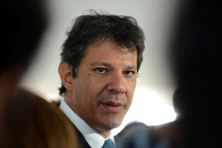 Fernando Haddad terá de depor a Polícia Federal
