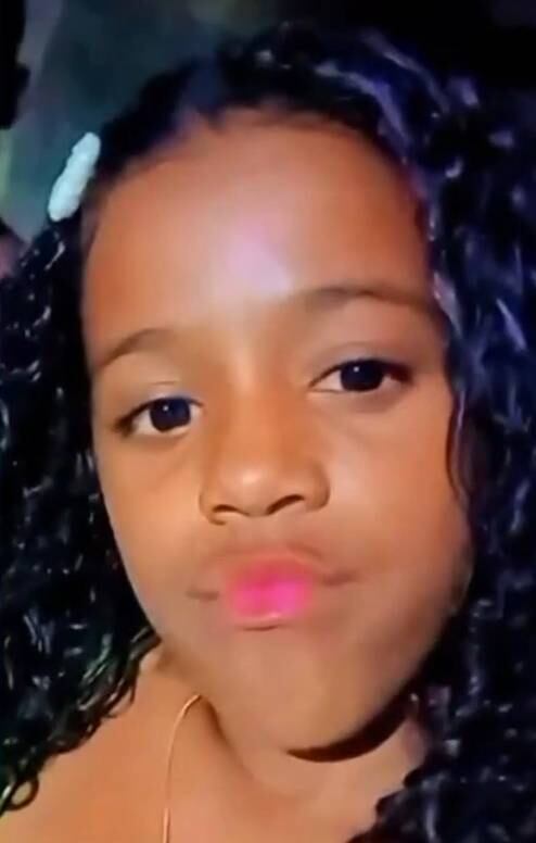 Raquel, de 11 anos, morreu devido a acidente com carro alegórico