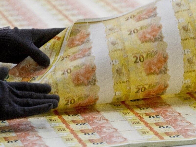 Demissões aconteceram para corte de gastos