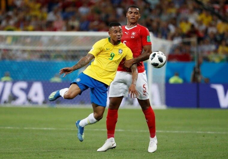 Gabriel Jesus na partida contra a Suíça
