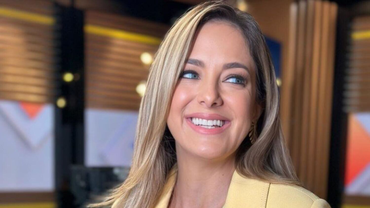 Jornalista e cineasta

Tici é formada em Comunicação Social com habilitação (1997), e também em Cinema (2004)