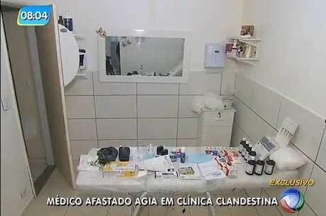 Na clínica, era aplicava a substância MetaCrill, usada de forma injetável
nas nádegas