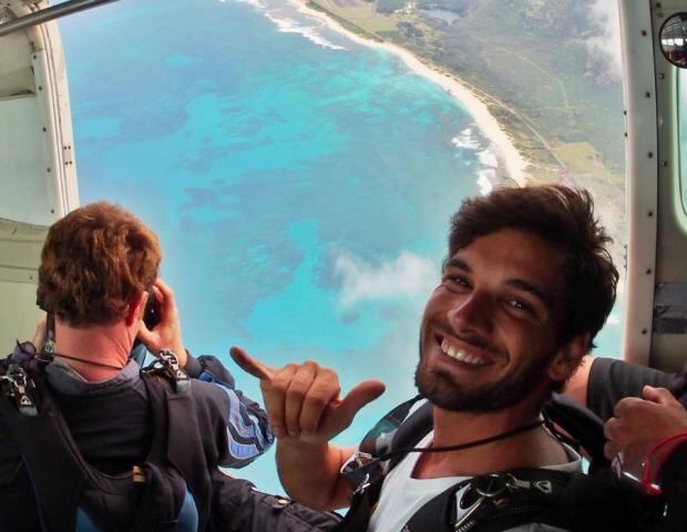 Andrei Penz era instrutor de skydiving em San Diego, onde morava, e tinha milhares de saltos no currículo


