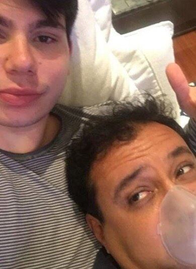 Mas não é só Geraldo que apoia o filho. João Pedro também não perde a oportunidade de demonstrar seu amor pelo pai nas redes sociais. Nesse dia, por exemplo, mesmo com o pai doente, João Pedro não saiu do lado do pai