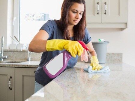 Para o FGTS, a alíquota será de 8%, com o recolhimento de um percentual mensal de 3,2%