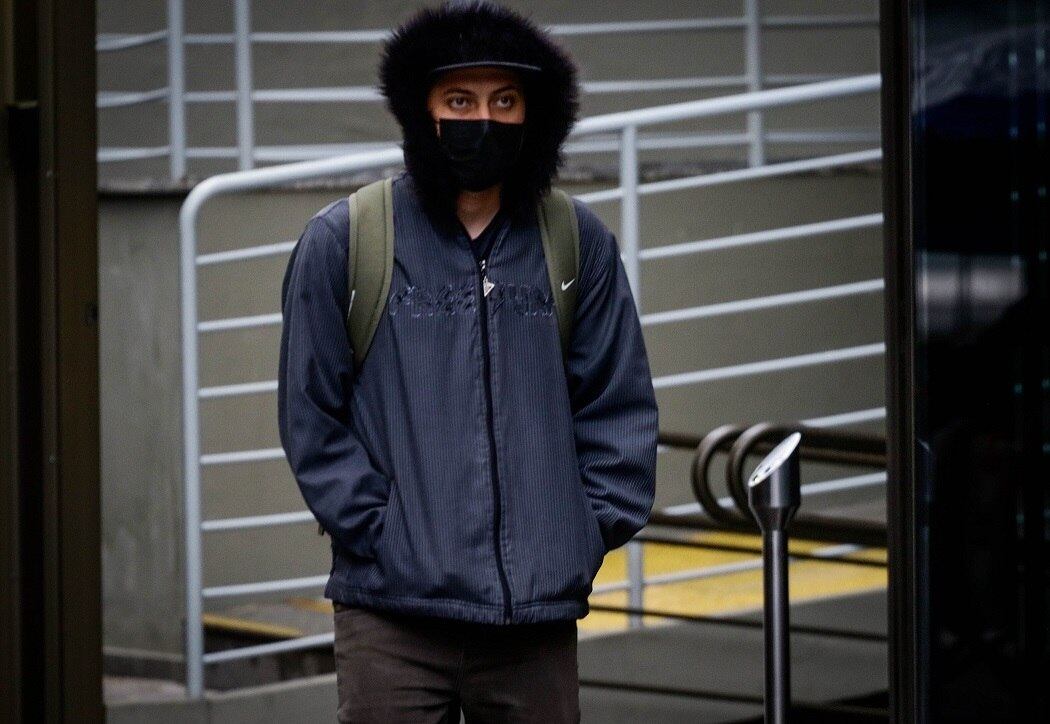 De acordo com o CGE, da Prefeitura de São Paulo, após a média da temperatura máxima de 28,9ºC na tarde deste domingo (28), a temperatura caiu, e a média da temperatura máxima de hoje registrada na primeira hora da madrugada foi de 14,9ºC