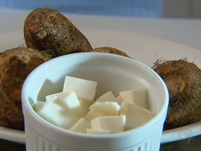 O vegetal ajuda na digestão e elimina as toxinas presentes no corpo
No R7 Play você pode assistir ao Fala Brasil na íntegra! Clique e experimente de graça! 


+ Veja como preparar receitas saudáveis com o inhame 

