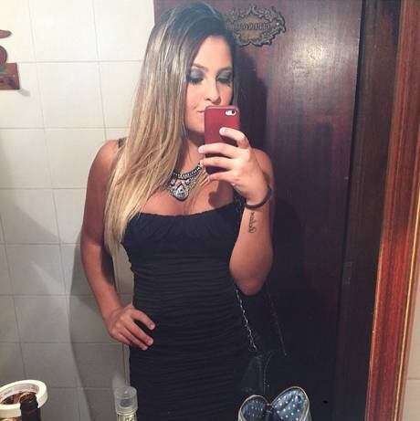 Atualmente, ela tem mais de 100 mil seguidores